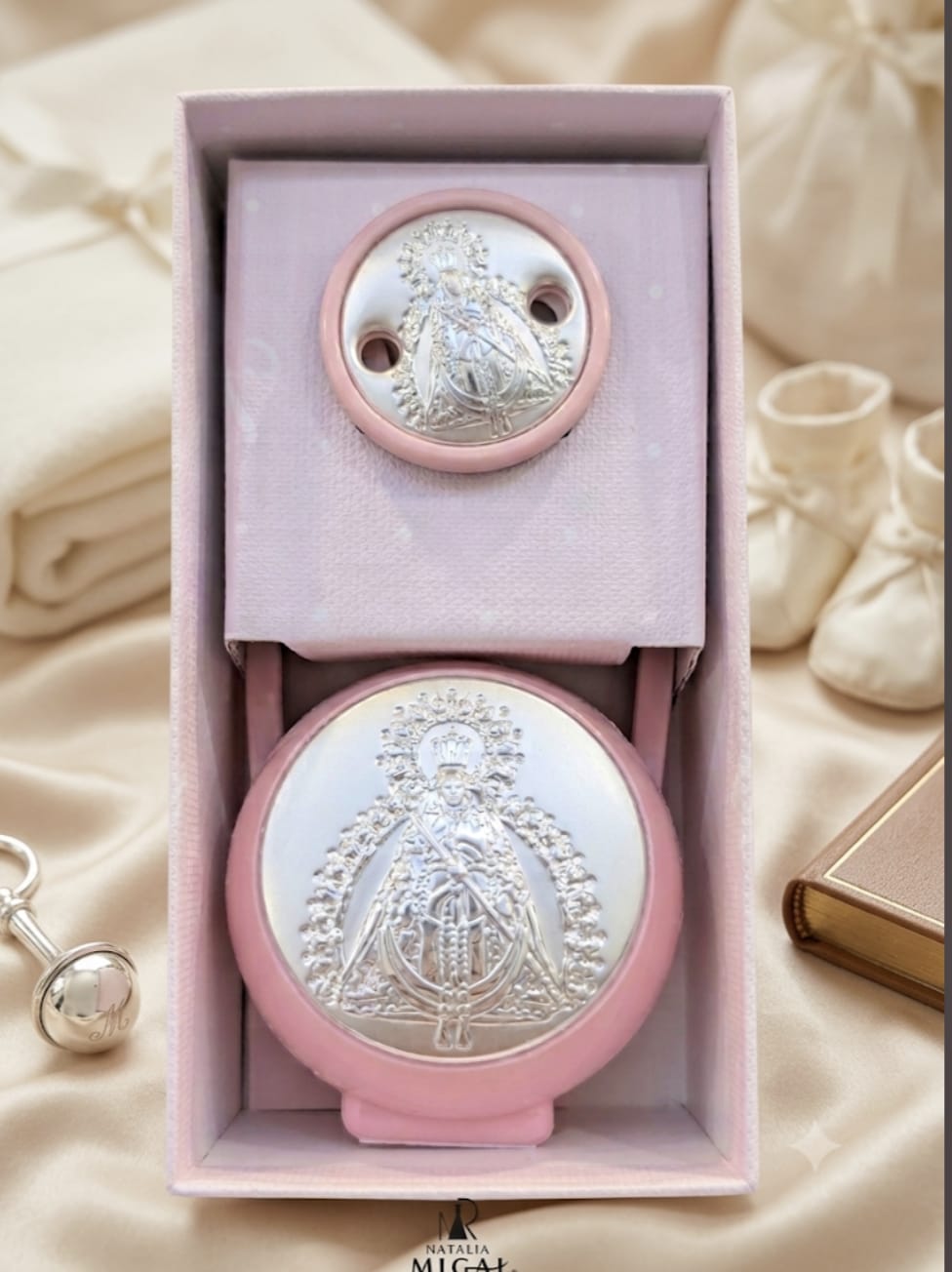 Porta chupete y chupetero rosa Virgen de la Cabeza